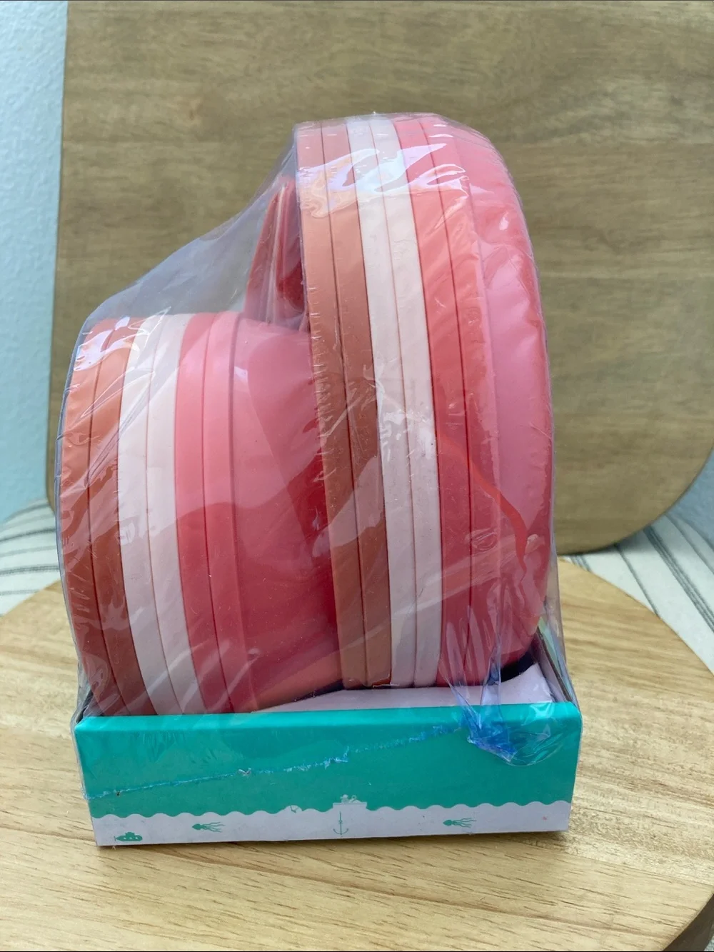 SALE! 50% Off NWT Pillowfort Coral Red Kids Dinnerware Set 24 Pieces